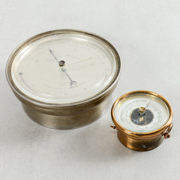 Barometrar, 2 st, varav 1 st EJ Dent Paris, 1800-tal