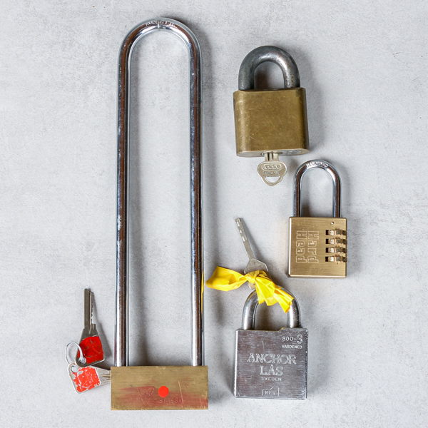 Hänglås, 4 st, bla Anchor lås 800-3, Assa