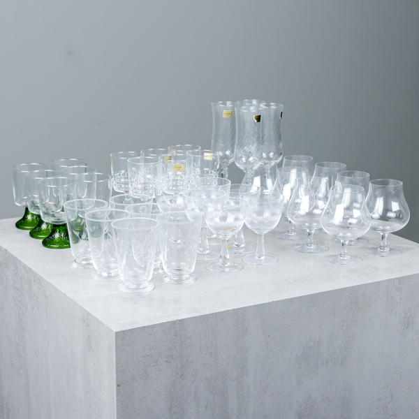 Parti, glas, olika modeller, bla Luminarc, Frankrike, totalt 36 delar