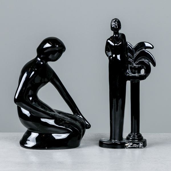 Figurin, Bengt Nilsson, Jie, samt vaser, bestick i rostfritt, tennkoppar, mm