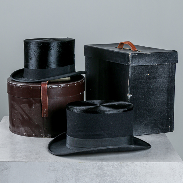 Cylinderhattar, 2 st, samt 1 st fez