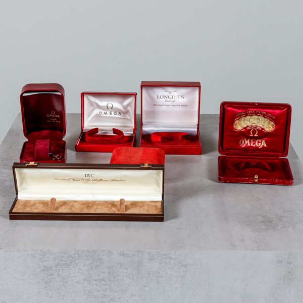 Klockaskar, IWC, Omega, Longines
