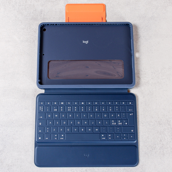 Tangentbord, Logitech Rugged Combo 3