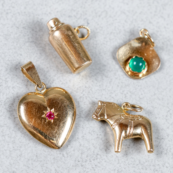 Hängen, 4st, Guld 18k, 4.0g