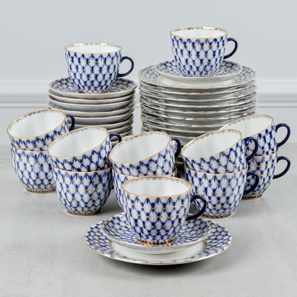Kaffeservis, 28 delar, "Cobalt net", Lomonosov, Ryssland, 1900-talets andra hälft.