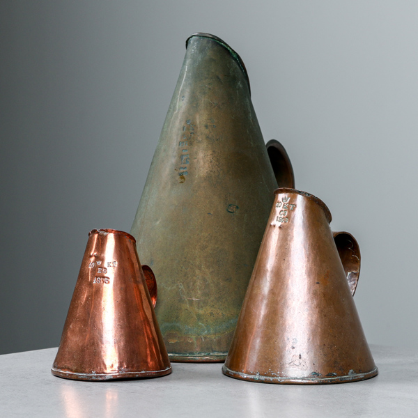 Målkärl, 3 st, krönta, år 1863,1875,1879