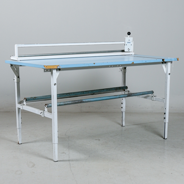 Pack/Arbetsbord med skäraggregat