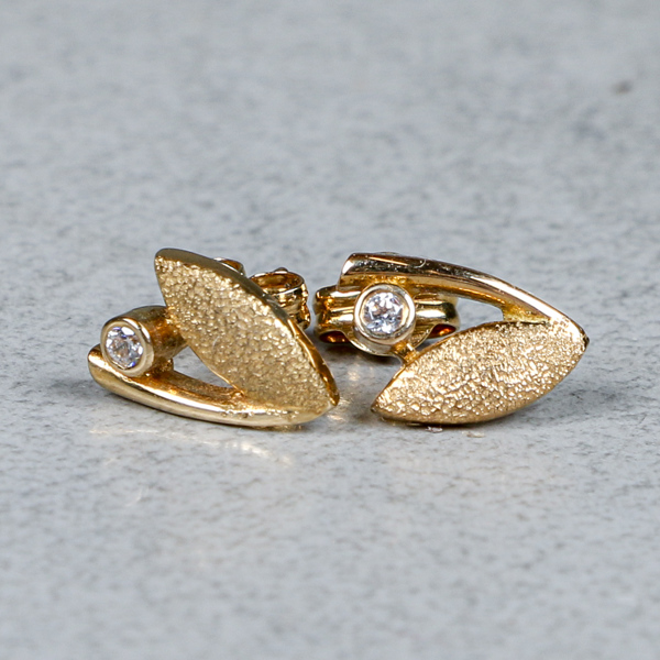 Örhängen, 1 par, Guld 18k, 1.4g