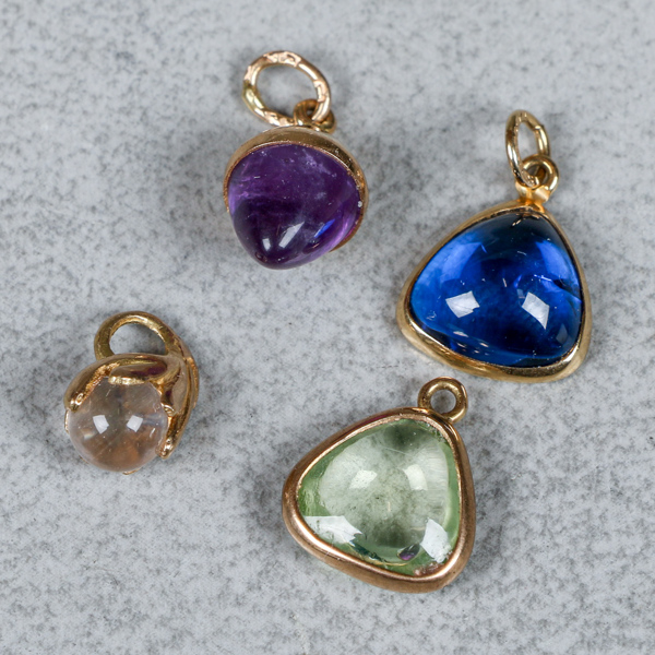 Hängen/berlocker, 4st, Guld 18k, 3.2g