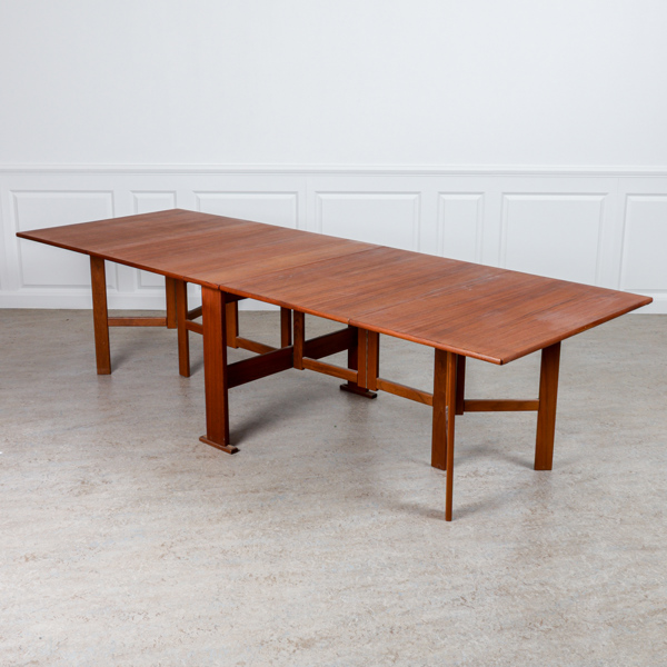 Göran Strand, slagbord, "Kungsbacka", Lelångs Möbelfabrik AB, 1960-tal