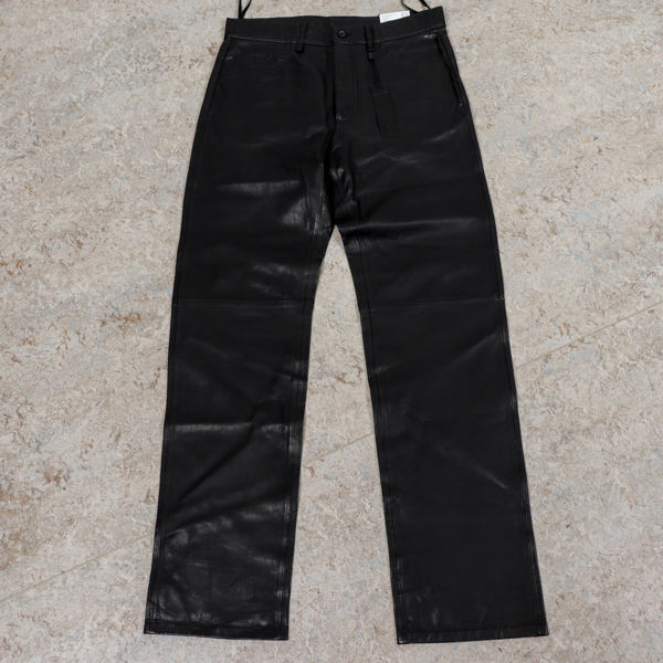 J. Lindberg, skinnbyxa "Garcia leather pants", herr strl 46, oanvända
