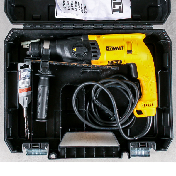 Slagborrmaskin, DeWalt D25033-QS