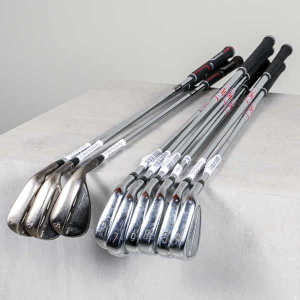 Golfklubbor, Titleist, järn 6 st T200, höger, samt 3 st Titleist SM BV, höger