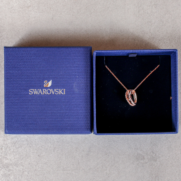 Halsband, Swarovski, oanvänt
