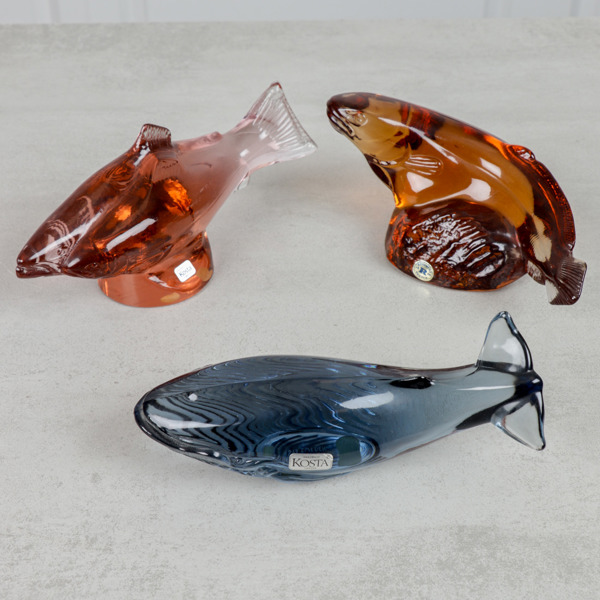 Paul Hoff, 3 st, figuriner, ur serien "Utrotningshotade djur", för WWF, Kosta samt Reijmyre