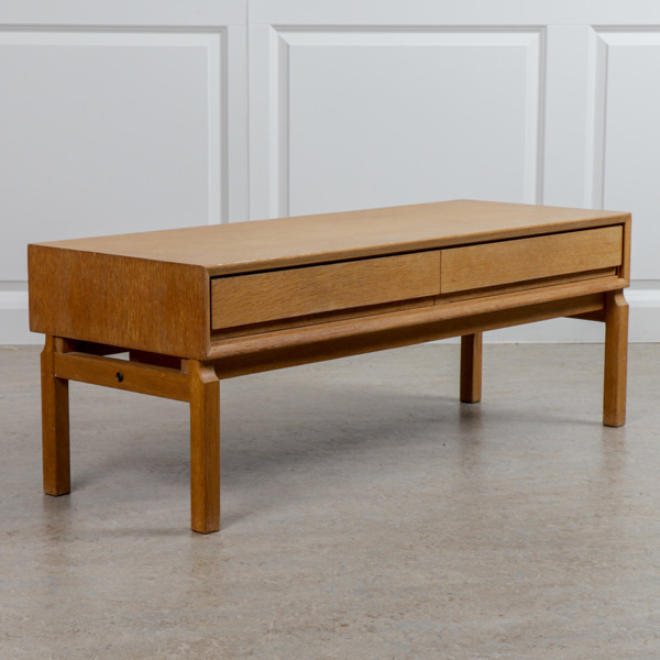 Marian Grabinski, sideboard, ek, IKEA, 1960-tal
