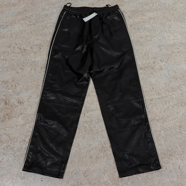  J. Lindberg, skinnbyxa "Santo leather track pants", herr strl M, oanvända