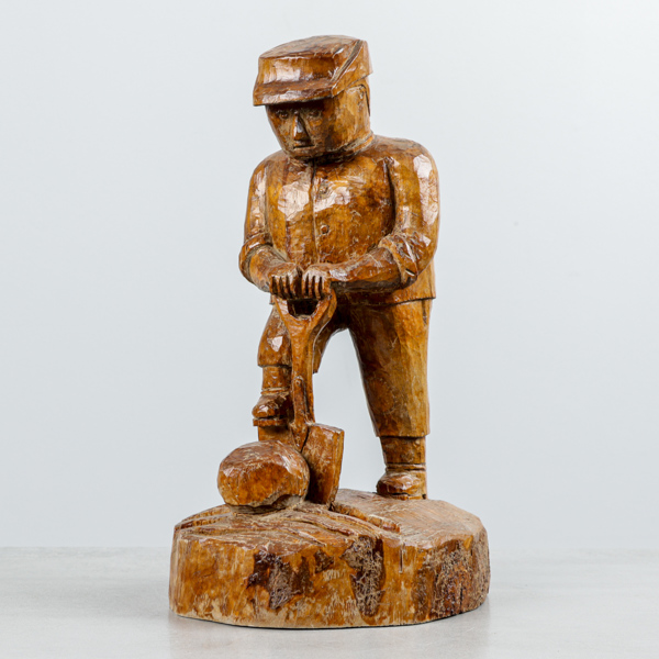 Träskulptur "Odalmannen", signerad, år 1941