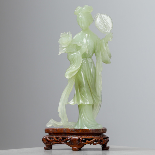 Figurin "Geshia", jade, Kina
