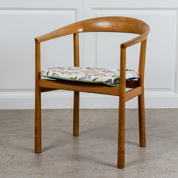 Karmstol, Carl-Axel Acking, "Tokyo"