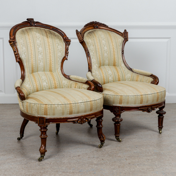 Fåtöljer, 2 st snarlika, 1800-talets slut