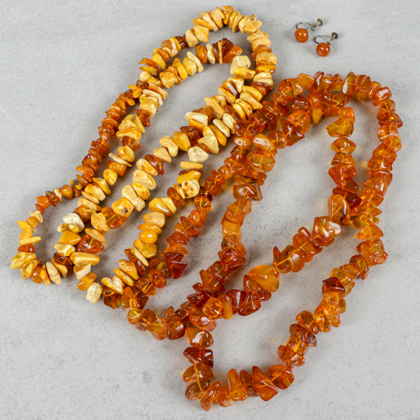 Halsband, 2st, Bärnsten