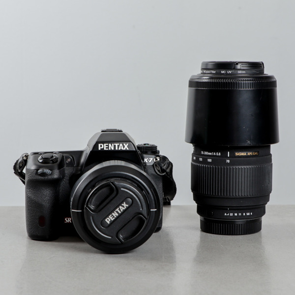 Digital systemkamera, Pentax K-7, med 2 st objektiv