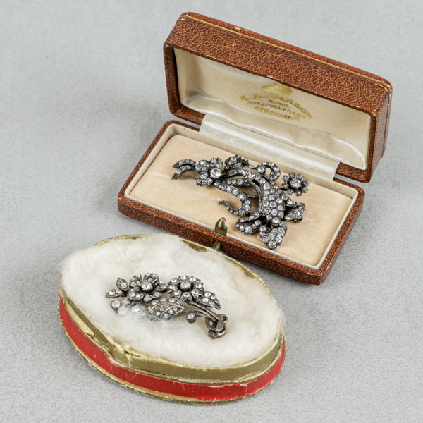 Broscher, 2st, silver