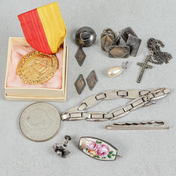 Silverföremål, 98g