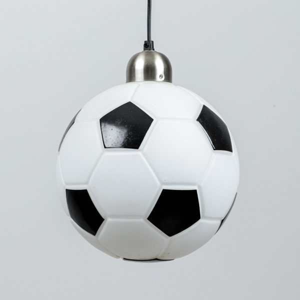 Taklampa, fotboll, glas, samtida