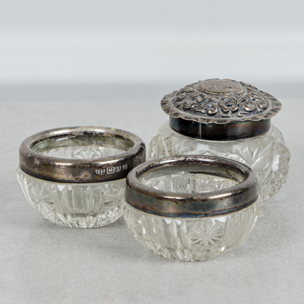 SALTKAR OCH SENAPSBURK, 3 delar, silver, kristall, Enlgand