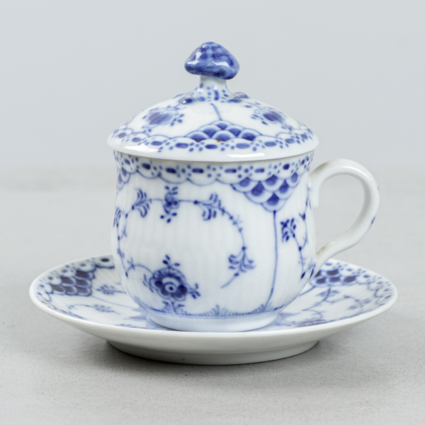 Cremekopp, Musselmalet, halvblond, Royal Copenhagen