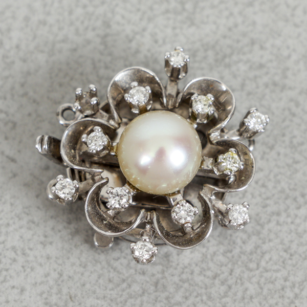 GULDLÅS, 18k 6.4g, diamanter och pärla