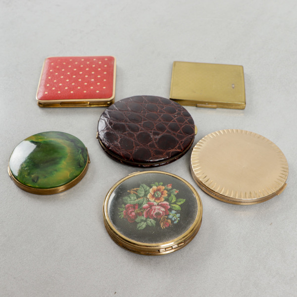 Puderdosor, 6 st, 1900-talets mitt