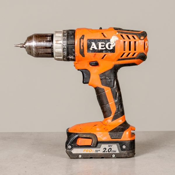 Skruvdragare AEG modell BSB18G2