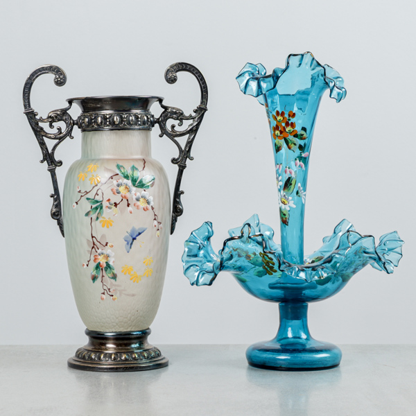 Bordsuppsats samt vas,  glas, 1800/1900-tal 