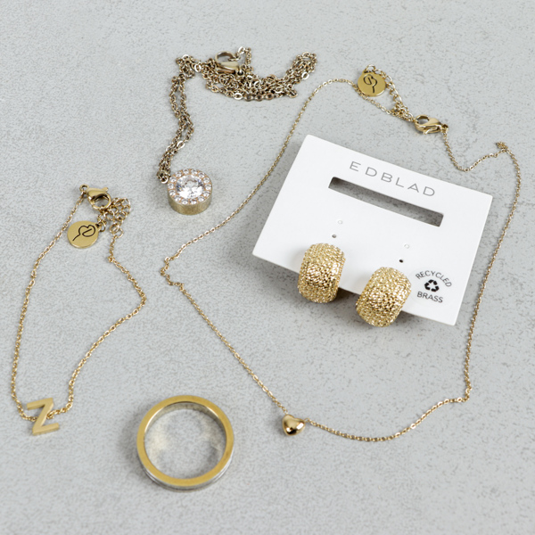 Bijouterier, 9 delar, Edblad, m.fl.