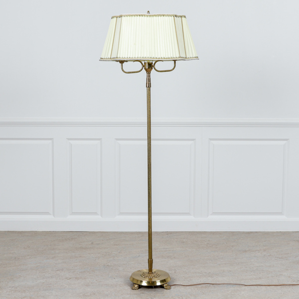 Golvlampa, SM, "610", mässing, 1900-talets mitt