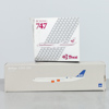 Flygplansmodeller, 2 st, Sas Airbus samt Thai Airways Boeing 747