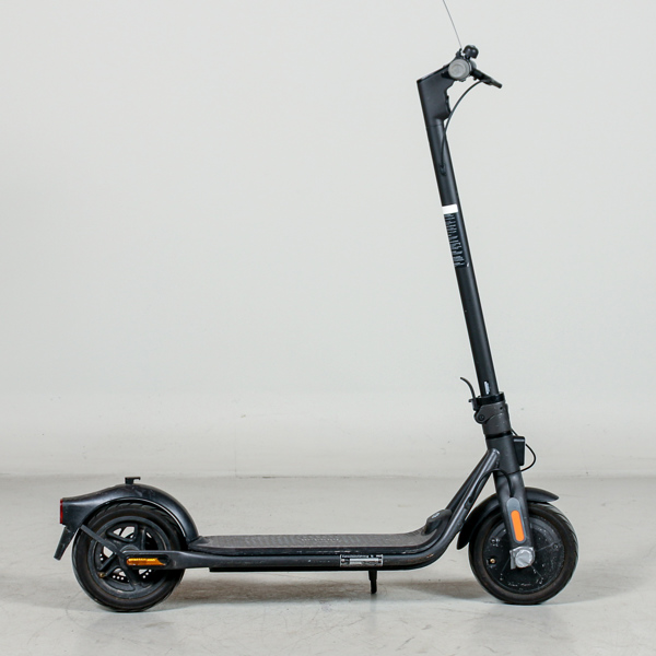 Elsparkcykel, Ninebot by Segway X-Scooter, X2, med laddare & nyckel