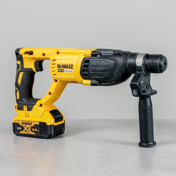 Slagborrmaskin, DeWalt DCH133