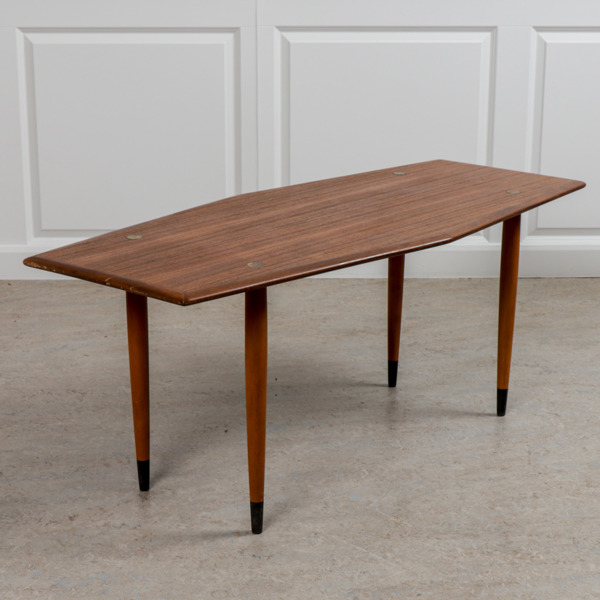 Soffbord, Tingströms, teak, med mässingsdetaljer, 1960-tal