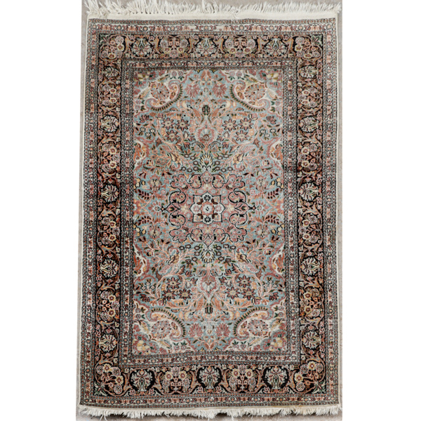 Matta, orientalisk, med silkesinslag, old