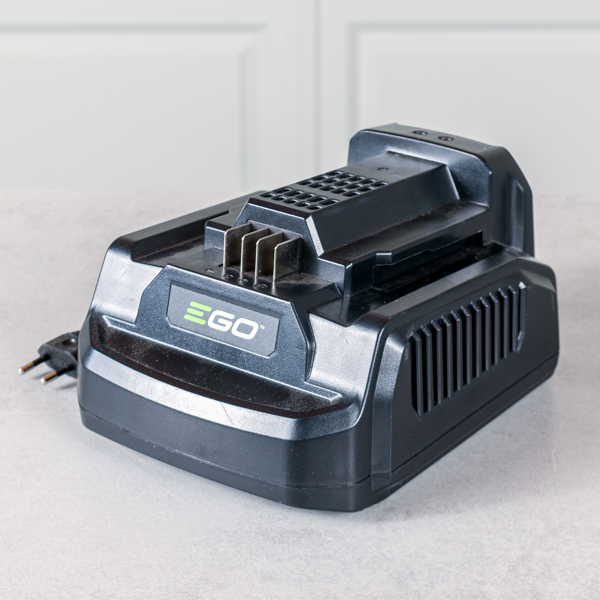 Laddare, EGO Power CH2100E