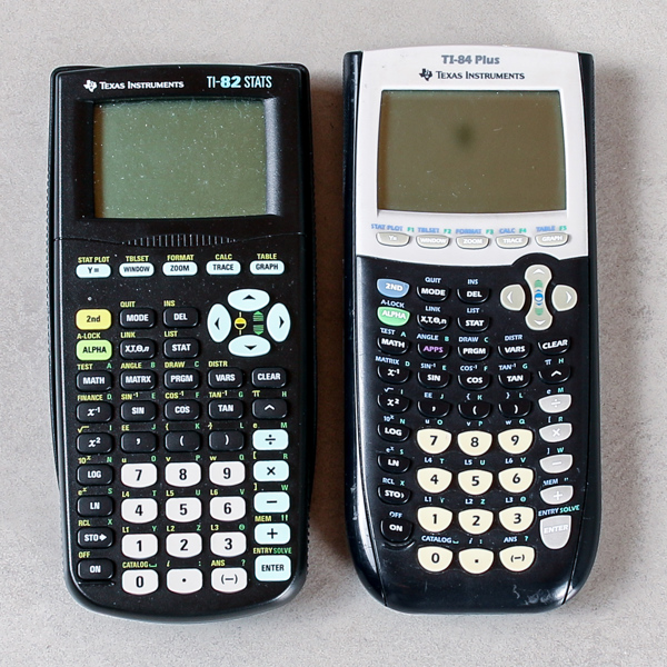 Grafräknare, 2st, Ti-84 Plus och Ti-82 Stats