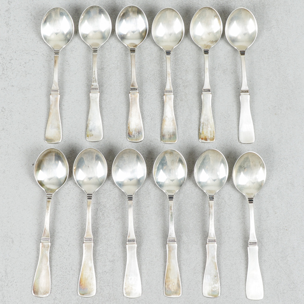 Teskedar, silver, 12 st modell "Uppsala", Eric Löfman