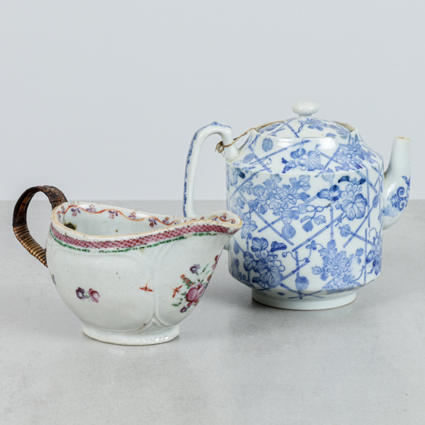 Kanna och såssnipa, porslin, Kina, 1800-talets andra hälft