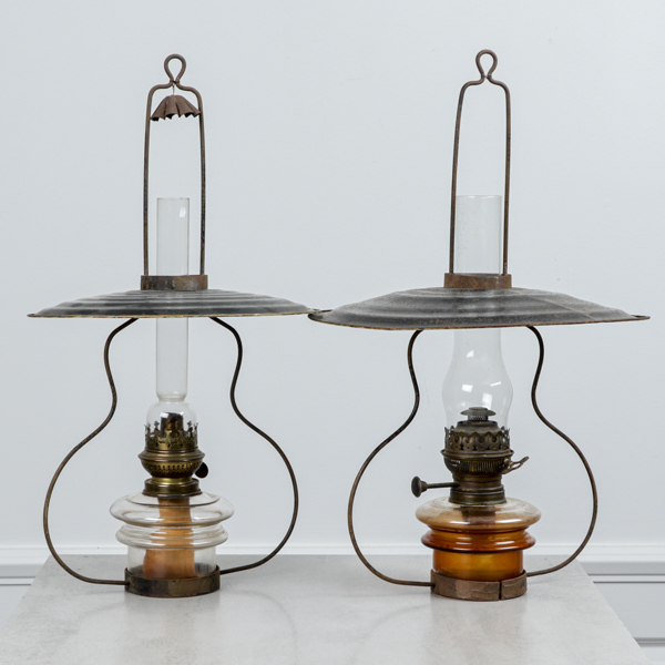 Takfotogenlampor, 2 st snarlika