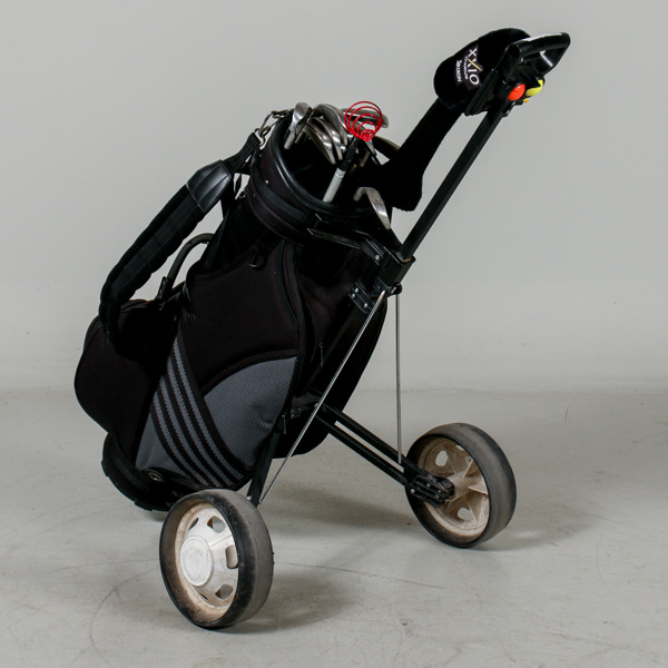 Golfvagn med 11st klubbor