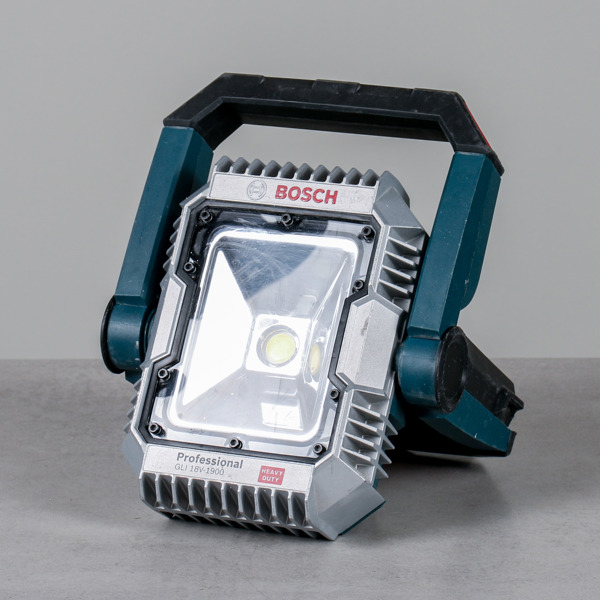 Bygglampa, Bosch GLI 18V-1900